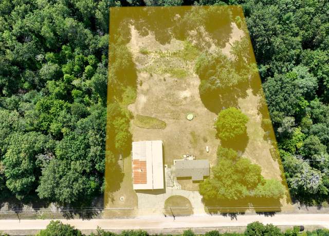 Property at 9797 21 Mile Rd Rd, Evart, MI 49631, 4 beds, 2 baths