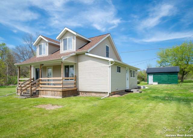 Property at 6272 Belding Rd, Belding, MI 48809, 4 beds, 1 bath
