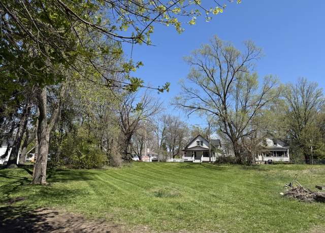 Property at 1497 Division St, Muskegon, MI 49441