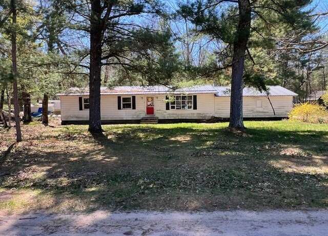 Property at 13553 S Star Lake Dr, Baldwin, MI 49304, 3 beds, 1 bath