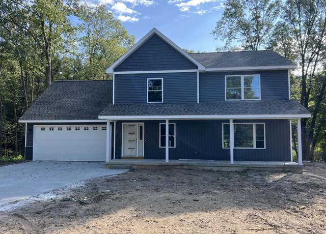 Property at 5040 N 32nd St, Richland, MI 49083, 4 beds, 2.5 baths