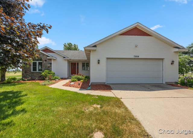 Property at 7564 Quincy St, Zeeland, MI 49464, 3 beds, 2.5 baths