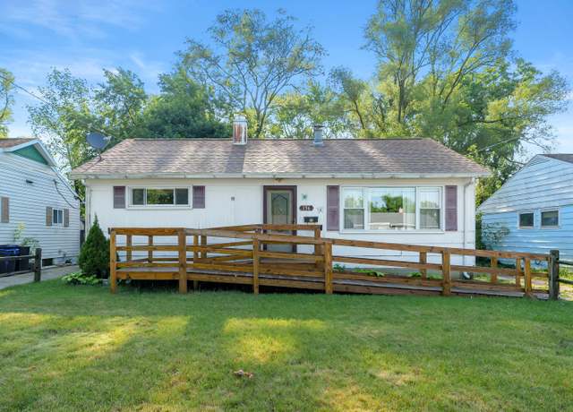 Property at 156 N Woodlawn Ave, Battle Creek, MI 49037, 2 beds, 1 bath