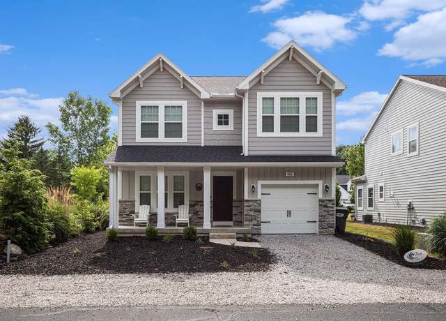 Property at 665 Meadow Dr, South Haven, MI 49090, 5 beds, 2.5 baths