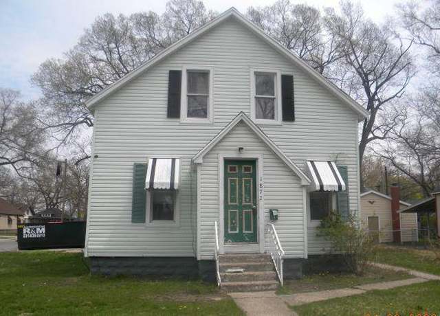 Property at 1872 Commerce St, Muskegon, MI 49441, 4 beds, 1 bath