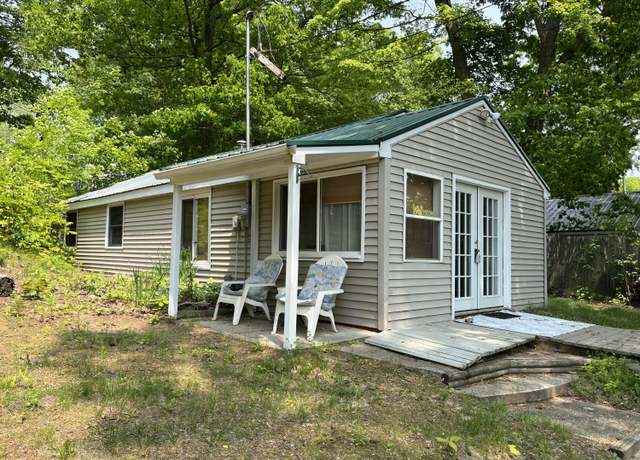 Property at 12715 Big Island Dr NE, Gowen, MI 49326, 2 beds, 1.5 baths