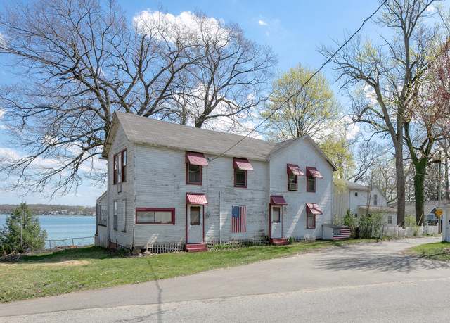 Property at 68270 N Shore Dr, Edwardsburg, MI 49112