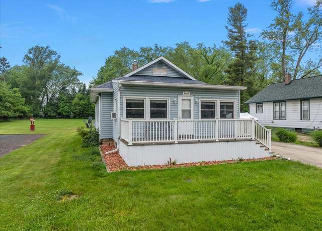 Property at 4940 Pottawatamie Path, Watervliet, MI 49098, 2 beds, 1 bath