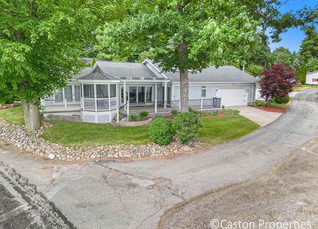 Property at 6986 Wildwood Dr, Saranac, MI 48881, 2 beds, 2 baths