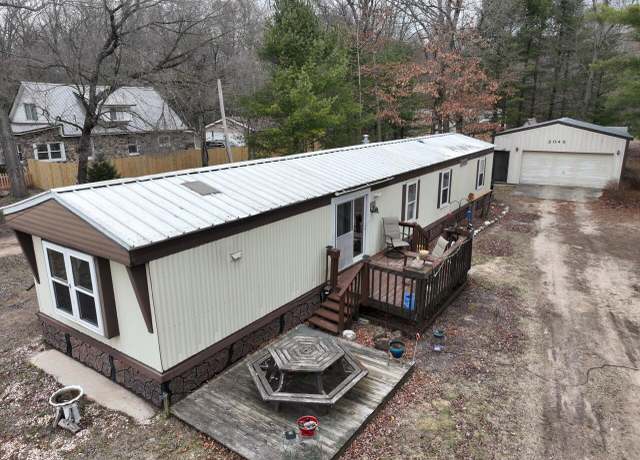 Property at 2045 W Parklane, White Cloud, MI 49349, 3 beds, 1 bath