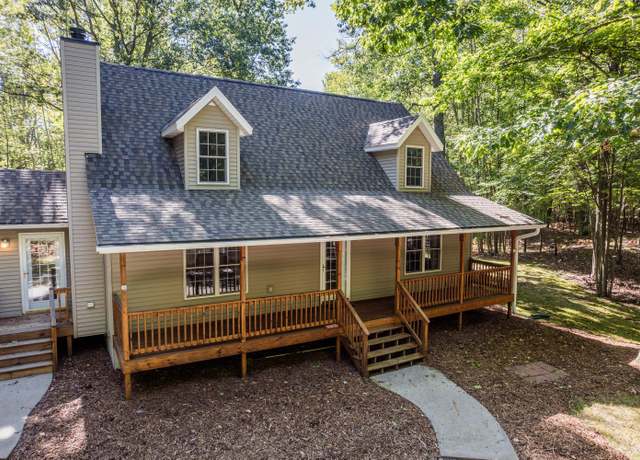 Property at 6265 W Wolf Rd, Pentwater, MI 49449, 4 beds, 3.5 baths