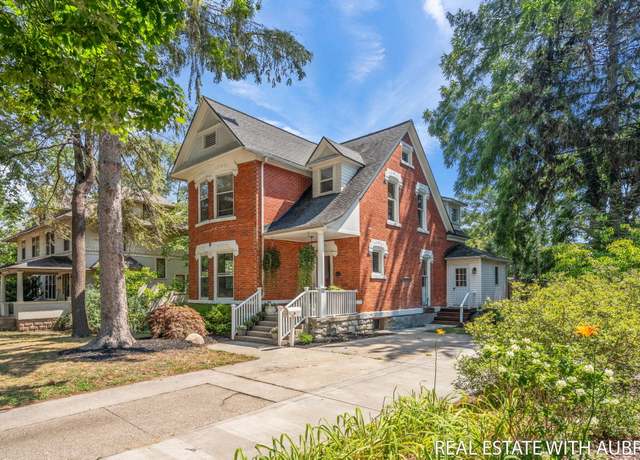 Property at 192 W 12th St, Holland, MI 49423, 4 beds, 1.5 baths