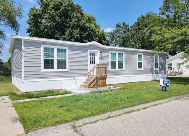 Property at 20768 Kalamazoo Rd, Big Rapids, MI 49307, 3 beds, 2 baths