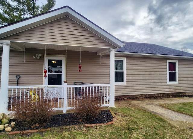 Property at 9598 Huckleberry Rd, Berrien Center, MI 49102, 2 beds, 1.5 baths