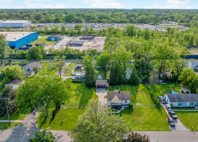 Property at 11186 Ziegler St, Taylor, MI 48180, 3 beds, 1 bath