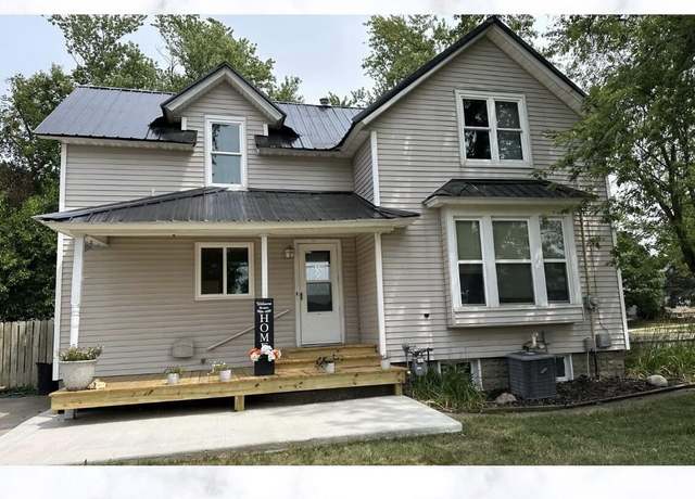 Property at 6393 Adams St, Zeeland, MI 49464, 4 beds, 1 bath