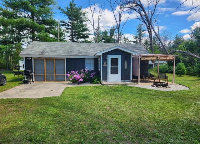 Property at 8318 S Sherman Ave, Baldwin, MI 49304, 2 beds, 1 bath
