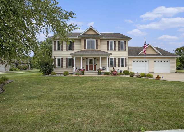 Property at 44 Candlewood Ct, Coldwater, MI 49036, 4 beds, 3.5 baths