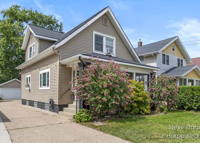 Property at 1529 Pine Ave NW, Grand Rapids, MI 49504, 3 beds, 1.5 baths