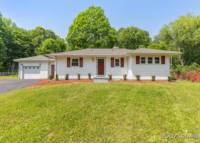 Property at 6449 Wendell St SE, Grand Rapids, MI 49546, 3 beds, 2 baths