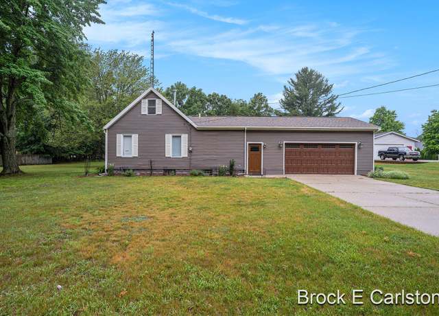 Property at 3661 Wickham Dr, Norton Shores, MI 49441, 2 beds, 1 bath