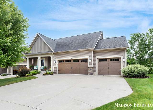 Property at 1728 N Brandon Ridge Dr NW, Walker, MI 49544, 3 beds, 3 baths