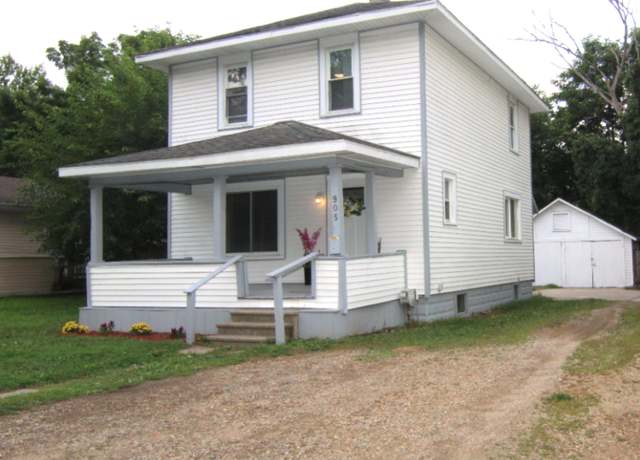 Property at 905 Cooper Ave, Kalamazoo, MI 49048, 2 beds, 1 bath