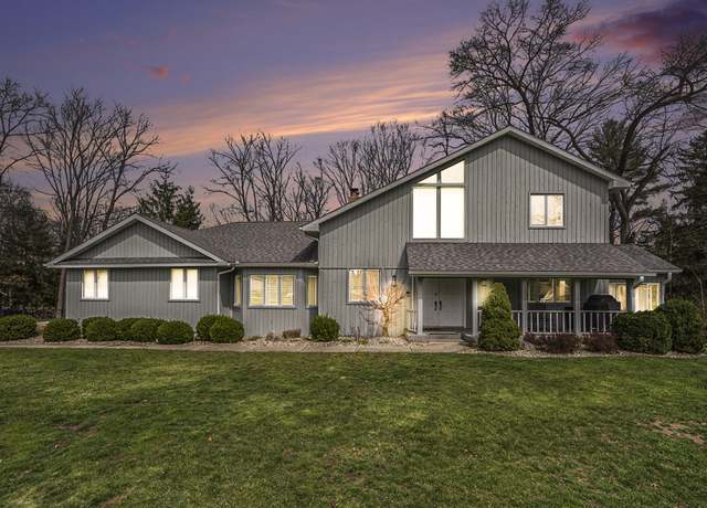 Property at 121 Elsinore Ln, Battle Creek, MI 49015, 4 beds, 2.5 baths