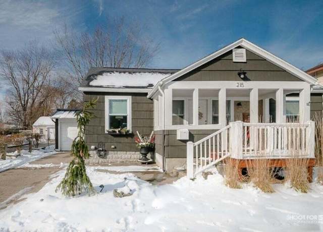 Property at 215 N Jackson St, Spring Lake, MI 49456, 3 beds, 2 baths