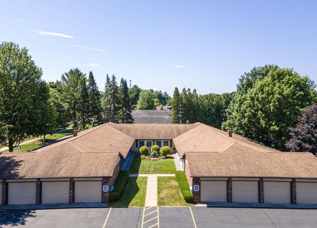 Property at 7373 Pine Grove Dr, Jenison, MI 49428, 2 beds, 1 bath