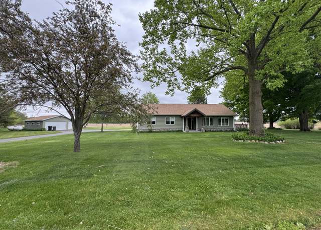 Property at 365 Prairiewood Dr, Otsego, MI 49078, 3 beds, 2 baths