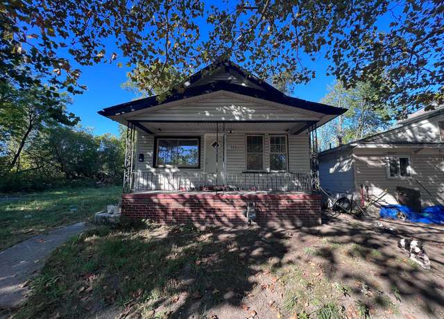 Property at 17869 Lumpkin St, Hamtramck, MI 48212, 2 beds, 1 bath