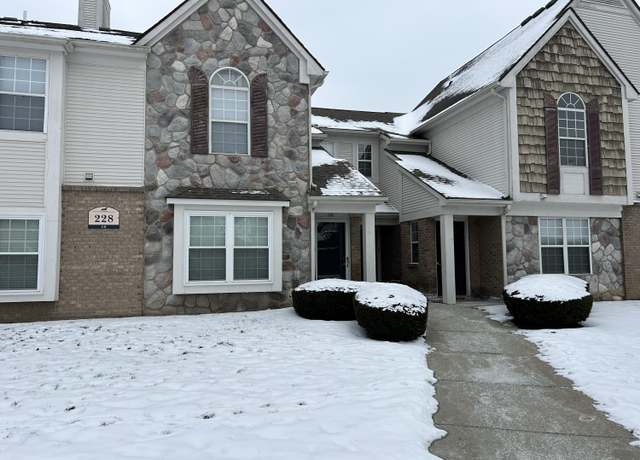 Property at 228 Brookwood Dr #8, South Lyon, MI 48178, 2 beds, 2 baths