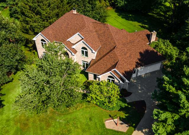 Property at 6645 Oleander Ln, Portage, MI 49024, 5 beds, 4.5 baths