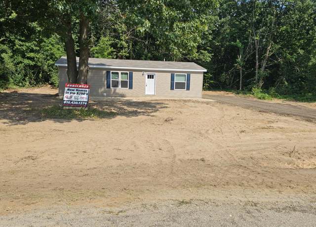 Property at 57907 James Dr, Three Rivers, MI 49093, 3 beds, 2 baths