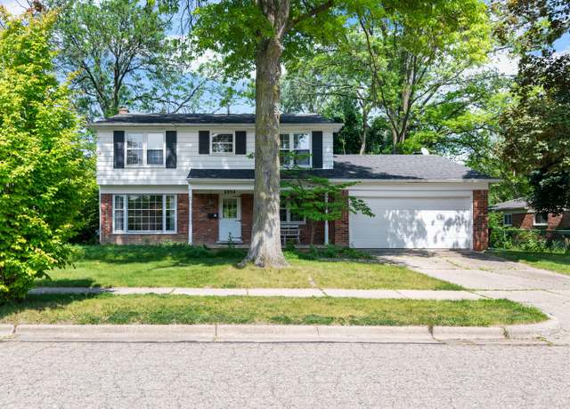 Property at 2859 Renfrew St, Ann Arbor, MI 48105, 4 beds, 2.5 baths