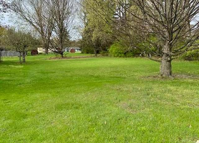 Property at 6761 Paw Paw Ave, Coloma, MI 49038
