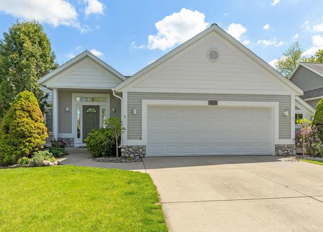 Property at 10502 Bridgewater Dr, Zeeland, MI 49464, 4 beds, 2.5 baths