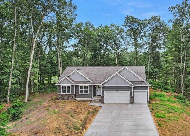 Property at 4720 Sandy Ln, Whitehall, MI 49461, 3 beds, 2 baths