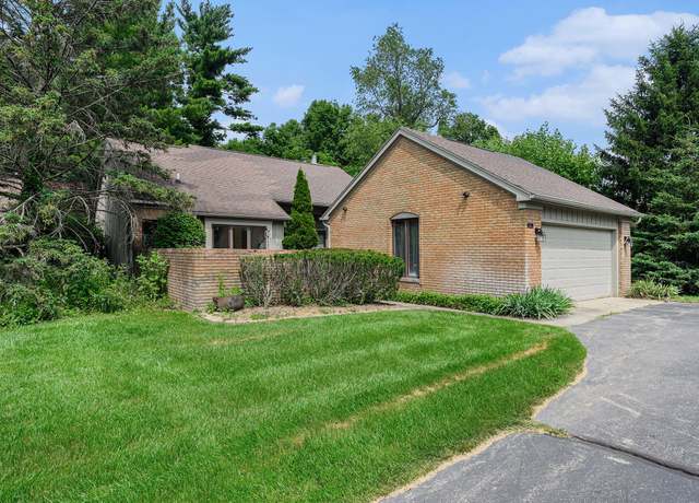 Property at 121 Woodwind Cir, Kalamazoo, MI 49006, 3 beds, 3 baths