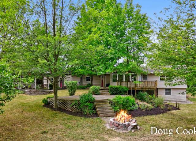 Property at 10574 88th Ave, Allendale, MI 49401, 4 beds, 2 baths