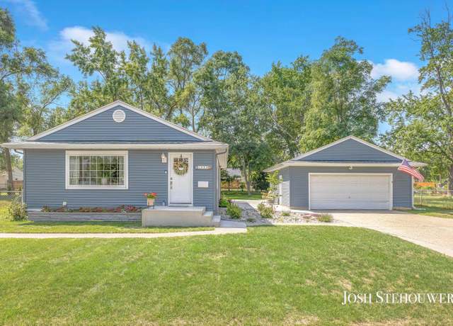 Property at 1255 Catherine Ave, Muskegon, MI 49442, 3 beds, 1 bath