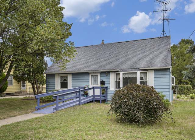 Property at 4190 Heron Ave SW, Wyoming, MI 49509, 4 beds, 2 baths