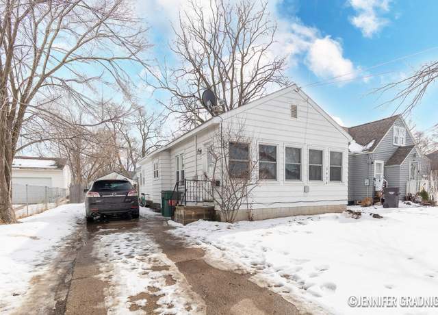 Property at 3426 Buchanan Ave SW, Grand Rapids, MI 49548, 3 beds, 1 bath