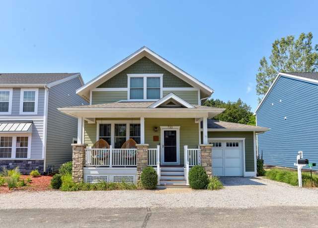 Property at 733 Preserve Dr, South Haven, MI 49090, 3 beds, 3.5 baths