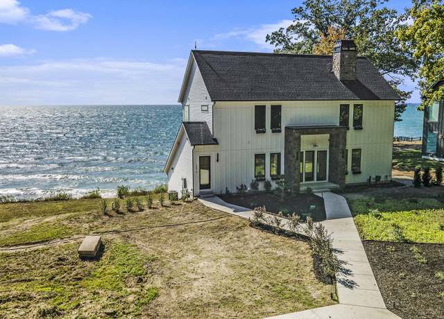 Property at 2576 Lakeshore Dr, Fennville, MI 49408, 3 beds, 3.5 baths
