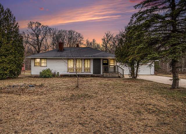 Property at 12429 Lincoln St, Grand Haven, MI 49417, 3 beds, 1 bath