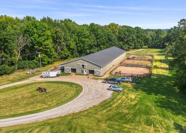 Property at 1436 Honey Run Dr, Ann Arbor, MI 48103