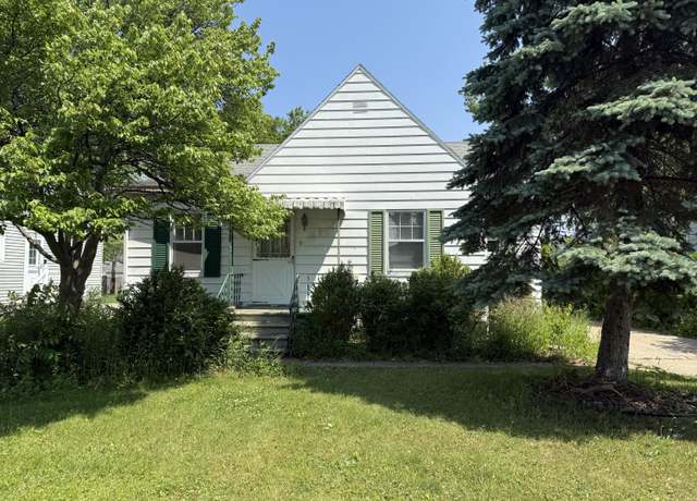 Property at 911 Napier Ave, St. Joseph, MI 49085, 3 beds, 1 bath