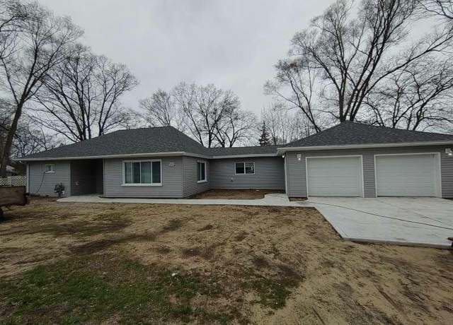 Property at 2871 Bailey St, Norton Shores, MI 49444, 2 beds, 1 bath